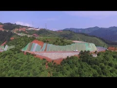 Cenário bonito com guarda-corpos bonitos para garantir a segurança da sua vida e propriedade