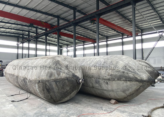 Qualidade Marine Rubber Airbag with Anti Static Discharge Valve for Flammable Cargo Areas, 0.8-3 M Diameter and 4-25 M Length fábrica