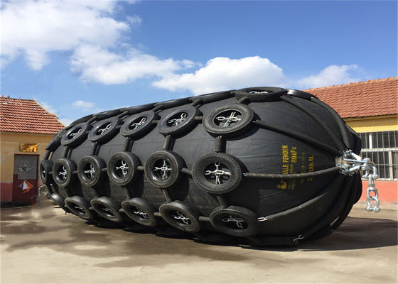 Qualidade O navio - - caminhão da operação STD do navio monta pneus Marine Fenders pneumática fábrica