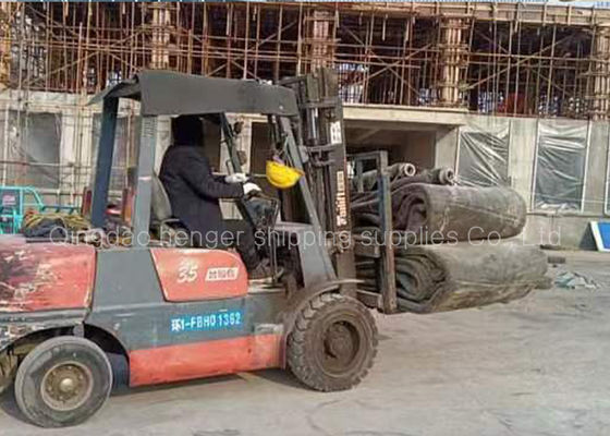 Qualidade Lançamento pneumático do certificado 1.8x12m Marine Rubber Airbags For Ship de DNV fábrica