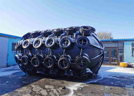 Qualidade Tipo de Yokohama que flutua a rede pneumática de Marine Rubber Fenders With Chain e do pneu fábrica