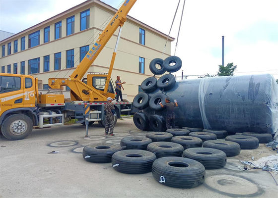 Qualidade Polyurethane Eva Fender colorido / espuma preenchida Fender com correntes galvanizadas quentes e flange fábrica