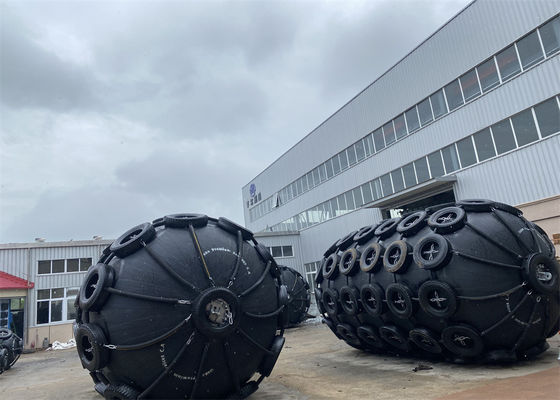 Qualidade 50Kpa 3.3*6.5M Fender de borracha pneumática do tipo Yokohama com pneu de cadeia fábrica