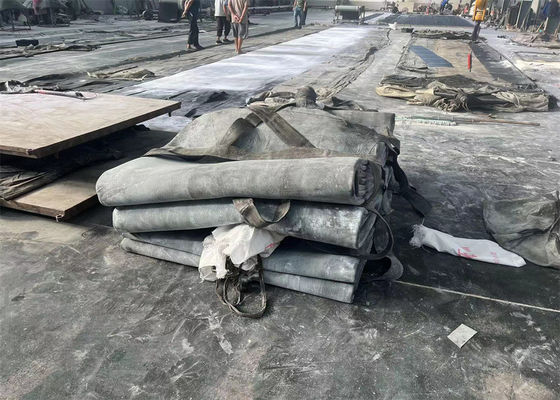 Qualidade Reparação de embarcações de elevação de barcos Airbags de borracha inflável para lançamento de navios ISO14409 fábrica