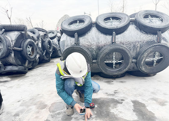 Qualidade Fender de espuma flutuante de poliuretano cilíndrico galvanizado a quente fábrica