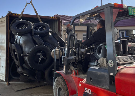Qualidade Barco de borracha marinha flutuante de grande tamanho do porto fábrica