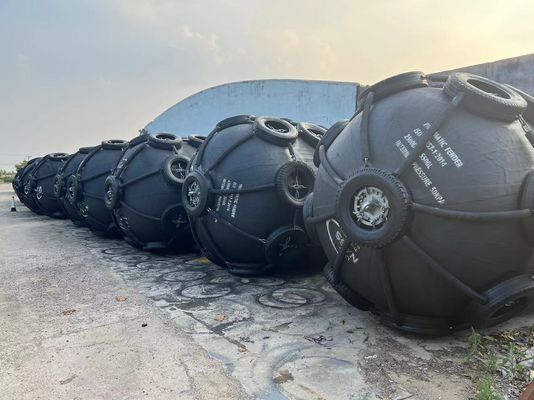 Qualidade Fender de borracha pneumática de boa qualidade STS 50Kpa preto Fender de tipo Yokohama fábrica