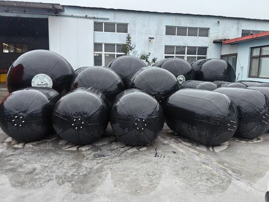 Qualidade Alto desempenho do barco negro pneumático doca de guarda-chuvas flutuante fábrica