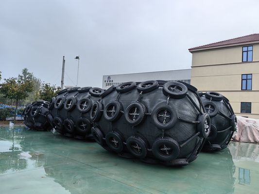 Qualidade Valva de segurança incluída Proteção do cais Fender pneumático para proteção ideal fábrica