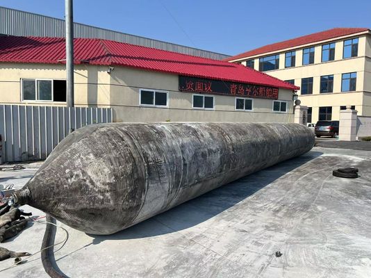Qualidade Inflatable Barge Docking Airbag Pressure Range 0.2-0.4Mpa Provide Safe Protection During Barge Mooring Docking fábrica