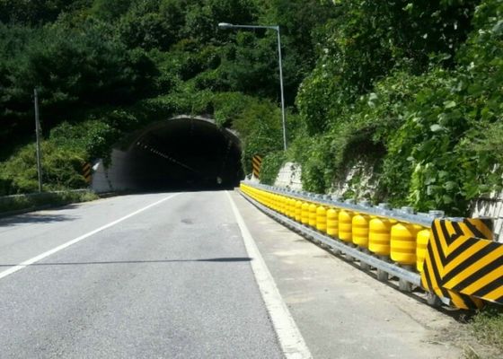 Qualidade Barreira protetora do rolo da segurança da cor vermelha para o portal do túnel da entrada do túnel fábrica