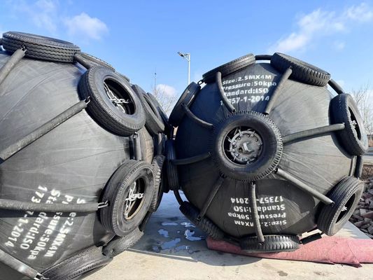 Qualidade Protecção dos navios de atracação com pára-brisas de borracha pneumática marítima fábrica