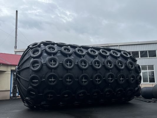 Qualidade Vida útil do projeto 8 a 15 anos Dock Floating Inflatable Fender High Durability Heavy Duty Floating Dock Protection for Boats fábrica