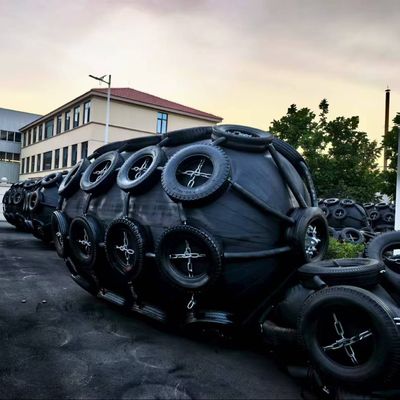 Qualidade Fender de borracha pneumática certificado ISO17357 Protecção marítima fábrica