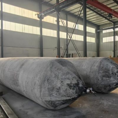 Qualidade Airbag de borracha marinha com diâmetro de 0,8-3 m para lançamento de navios fábrica