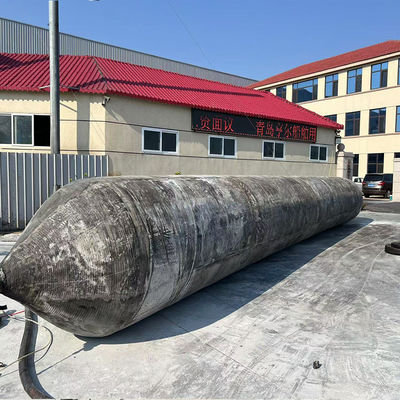 Qualidade Marine Rubber Airbag with Integrated Inflation Hose Connection for Quick Air Supply in 0.8-3 M Diameter and 4-25 M Length fábrica