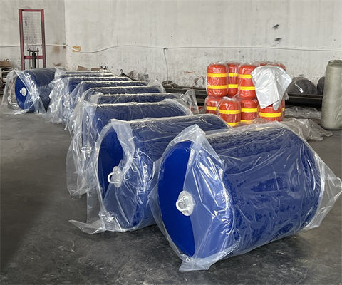 Qualidade ISO17357 Certified EVA Foam Filled Marine Fender with Customizable Length for Anti Collision Protection fábrica