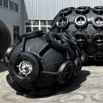 Qualidade Fender de borracha pneumática certificado ISO17357, pressão 50/80Kpa para proteção marítima fábrica