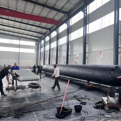 Qualidade BV/CCS/ABS/LR Certified Marine Rubber Airbag – Black, 4-24m Length for Marine Launching & Lifting fábrica