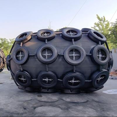 Qualidade Defensas de Borracha Pneumáticas Certificadas ISO17357 com Tamanhos Personalizados 0.3-4.8M e Opções de Pressão de 50kpa e 80kpa fábrica