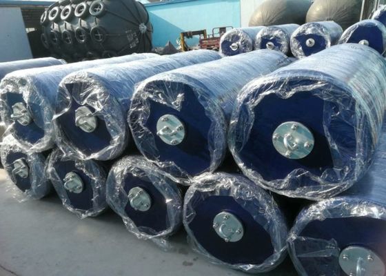 Qualidade Hot Dip Galvanized Foam Filled Fender with 10 Years Using Life and High Energy Absorption for Marine Safety fábrica