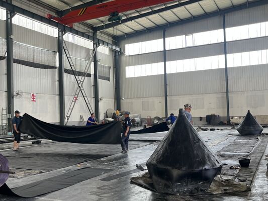 Qualidade Marine Rubber Airbag with High Grip Surface Pattern for Stable Shipyard Positioning in 0.8-3 M Diameter and 4-25 M Length fábrica
