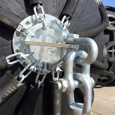 Qualidade ISO 17357 Compliant High Elasticity Natural Rubber Pneumatic Rubber Fender for Port Anti-Collision Use fábrica