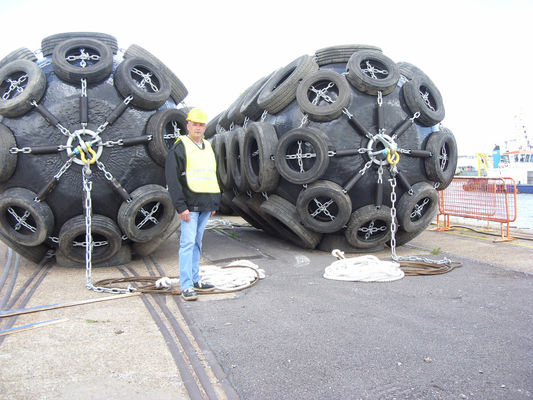 Qualidade Para-choque de borracha pneumático de D2.5x5.5m Yokohama com boa tensão do ar fábrica