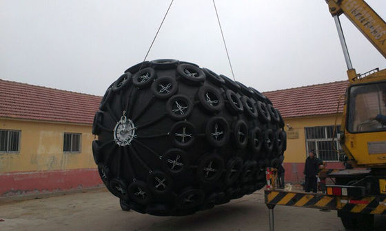 Qualidade Para-choque de borracha habilitado 50kpa D1.5M*L3.0M de Marine Iso 17357 Yokohama fábrica