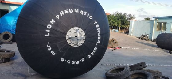 Qualidade Para-choque de borracha pneumático de flutuação pneumático de Yokohama do para-choque submarino fábrica