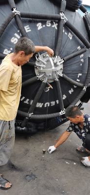 Qualidade Para-choque de borracha pneumático de flutuação pneumático de Yokohama do para-choque submarino fábrica