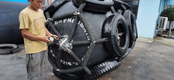 Qualidade Tipo diâmetro de Yokohama dos para-choques 0.5m-3.3m de Marine Rubber Fender Marine Pier fábrica