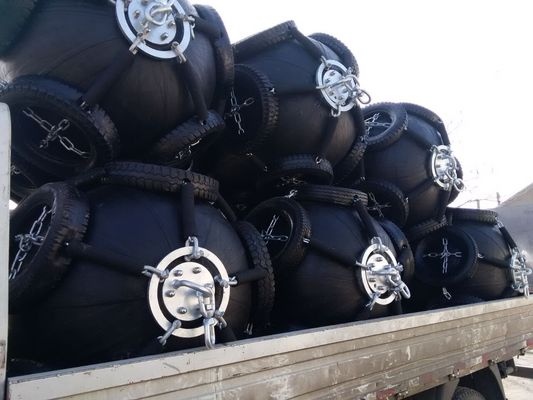 Qualidade Redes da corda que flutuam o tipo pneumático para-choque de Marine Fender d dos para-choques de borracha pneumáticos fábrica