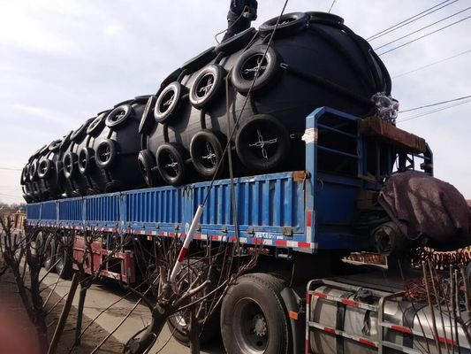 Qualidade Redes da corda que flutuam o tipo pneumático para-choque de Marine Fender d dos para-choques de borracha pneumáticos fábrica