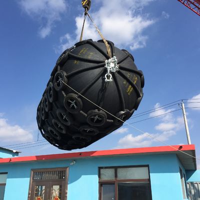 Qualidade Amortecedores de canto com nervuras de Yokohama Marine Rubber Fender Marine Dock fábrica