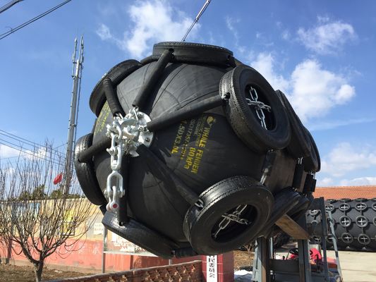 Qualidade Para-choque de borracha pneumático com nervuras pneumático de Yokohama do equipamento marinho do para-choque de Yokohama fábrica