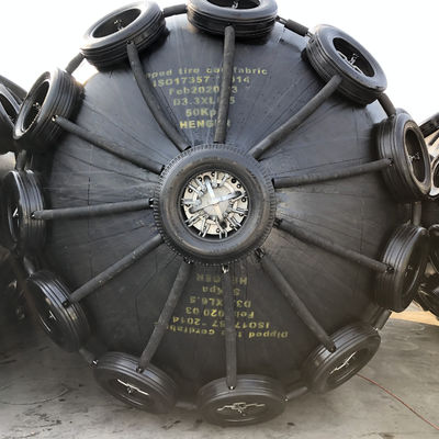 Qualidade Rede pneumática de flutuação inflável de Yokohama Marine Rubber Fender With Chain fábrica