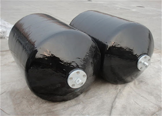 Qualidade Hot Dip Galvanized Foam Filled Fender with High Energy Absorption and Maintenance-free Design for Marine Vessel Protection fábrica