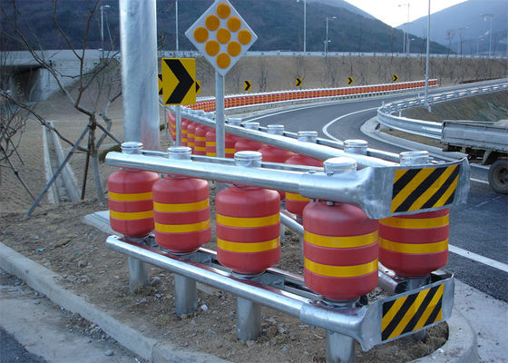 Qualidade Absorção de alta energia vermelha amarela de EVA Filled Safety Roller Barrier e baixa reação fábrica
