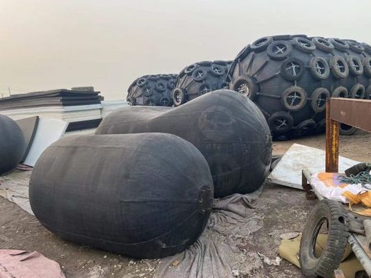 Qualidade Tipo de Yokohama que flutua Marine Fender Ship Rubber Accessories pneumática fábrica