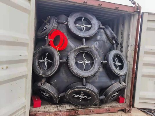 Qualidade para-choque do navio de 3.3*6.5m para o para-choque pneumático do preto do STS com corrente e pneu fábrica
