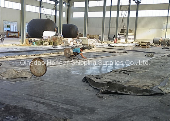 Qualidade Lançamento do navio de Henger Marine Rubber Inflatable Boat Fender fábrica